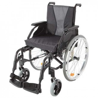 Кресло-коляска с ручным приводом Invacare Action 3 NG в Самаре