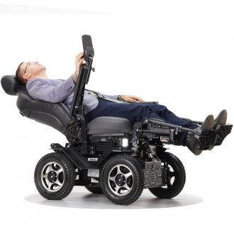 Инвалидная коляска с электроприводом Caterwil Ultra 4WD Lux в Самаре