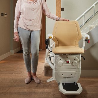 Подъёмник кресельный лестничный Bespoke Stairlifts Infinity V9 в Самаре